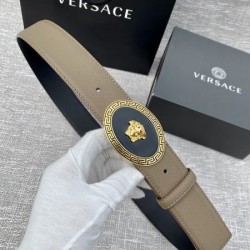 VERSACE ヴェルサーチェ 流行に左右されない 2024SS ベルト