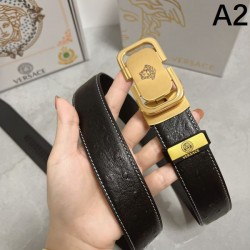 VERSACE ヴェルサーチェ 夏でも快適な着心地 2024SS ベルト