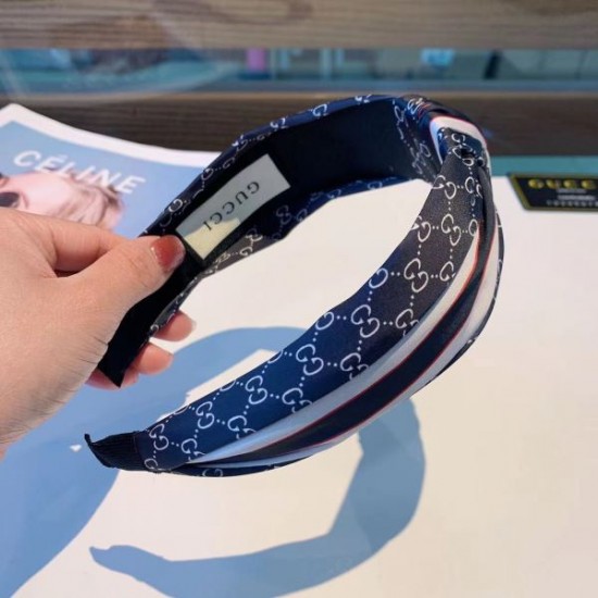 ビンテージ感のある 2024SS 髪飾り GUCCI グッチ