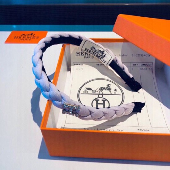 新作限定人気沸騰中 2024SS 髪飾り HERMES エルメス 新作限定人気沸騰中 2024SS 髪飾り HERMES エルメス