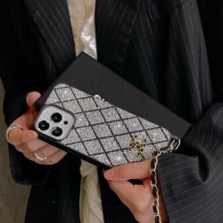 CHANEL シャネル 2024SS 着回し力抜群のシンプル iphone携帯ケース
