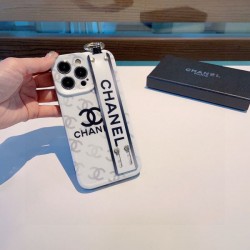 CHANEL シャネル 2024SS 夏に必須の定番アイテム iphone携帯ケース