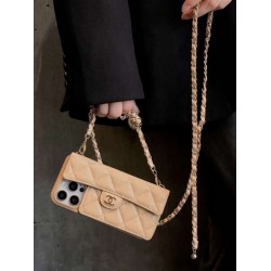 CHANEL シャネル 2024SS ファッションに新しい色 iphone携帯ケース