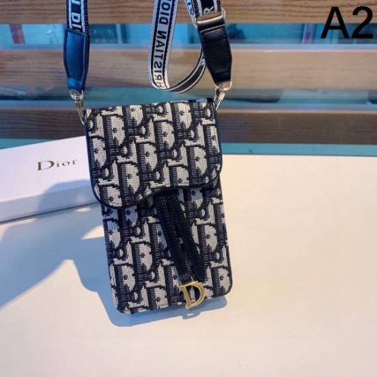 DIOR ディオール 2024SS 大人買い必須なこの春夏 iphone携帯ケース DIOR ディオール 2024SS 大人買い必須なこの春夏 iphone携帯ケース