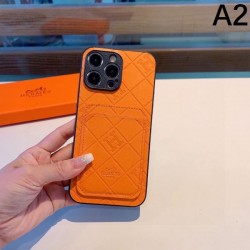 HERMES エルメス 2024SS 雑誌も街も人気アイテム iphone携帯ケース