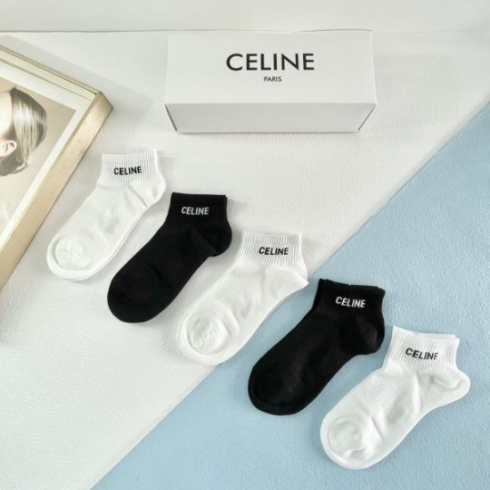 2024SS 靴下 CELINE セリーヌ 今季ヒット必至の夏季新作 2024SS 靴下 CELINE セリーヌ 今季ヒット必至の夏季新作