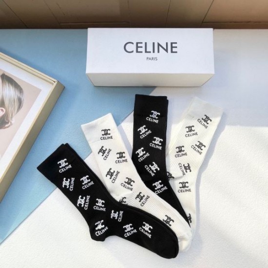 2024SS 靴下 CELINE セリーヌ 夏季新作に狙うファン殺到 2024SS 靴下 CELINE セリーヌ 夏季新作に狙うファン殺到