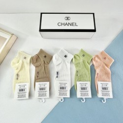 2024SS 靴下 CHANEL シャネル 気分が上がる憧れブランド