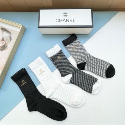2024SS 靴下 CHANEL シャネル お洒落さんの愛用率が高い