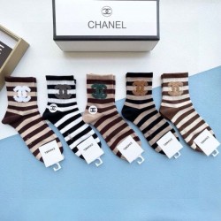 2024SS 靴下 CHANEL シャネル 今年売れた人気のスタイル