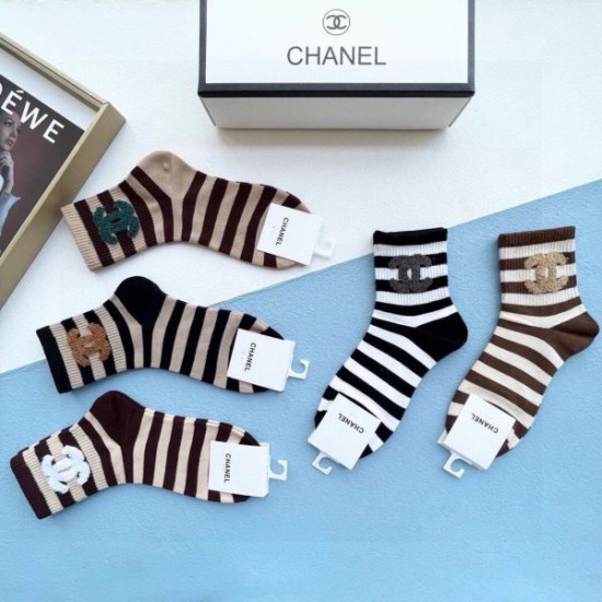 2024SS 靴下 CHANEL シャネル 今年売れた人気のスタイル