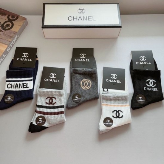 2024SS 靴下 CHANEL シャネル 夢中になる夏季新作が続出