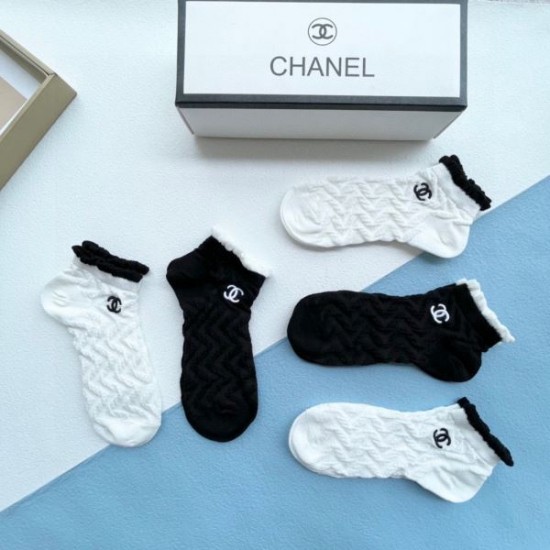 2024SS 靴下 CHANEL シャネル 今季ヒット必至の夏季新作