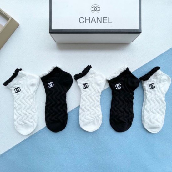 2024SS 靴下 CHANEL シャネル 今季ヒット必至の夏季新作