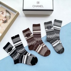 2024SS 靴下 CHANEL シャネル 夏のおでかけにもぴったり