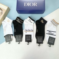 2024SS 靴下 DIOR ディオール 愛用者多数になる夏季新作