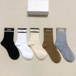 2024SS 靴下 DIOR ディオール スタイリッシュなスタイル