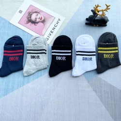 2024SS 靴下 DIOR ディオール オシャレに圧倒的な人気の
