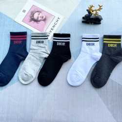 2024SS 靴下 DIOR ディオール オシャレに圧倒的な人気の