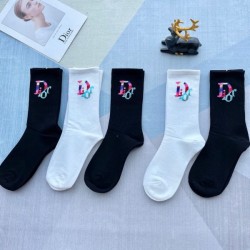 2024SS 靴下 DIOR ディオール この夏最高に人気ブランド