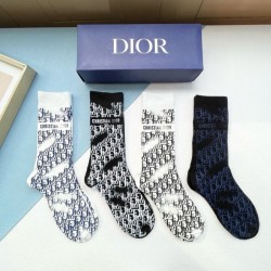 2024SS 靴下 DIOR ディオール 昨年も人気のアイテム新品