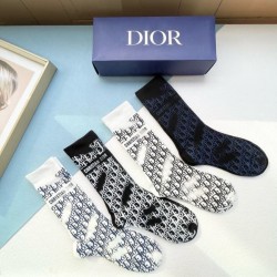 2024SS 靴下 DIOR ディオール 昨年も人気のアイテム新品