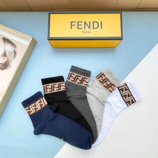 2024SS 靴下 FENDI フェンデイ コスパ最強新作におすすめ 2024SS 靴下 FENDI フェンデイ コスパ最強新作におすすめ