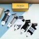 2024SS 靴下 FENDI フェンデイ セレブや芸能人からも愛用 2024SS 靴下 FENDI フェンデイ セレブや芸能人からも愛用