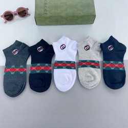 2024SS 靴下 GUCCI グッチ 気軽におしゃれを楽しめる