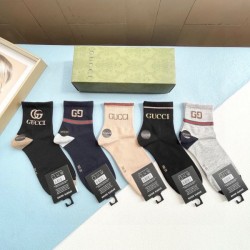 2024SS 靴下 GUCCI グッチ VIPセールでまさかの破格