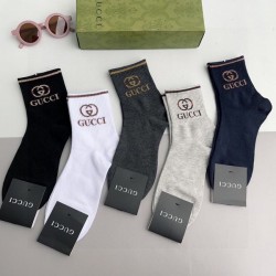 2024SS 靴下 GUCCI グッチ 老若男女問わず好感度が高い