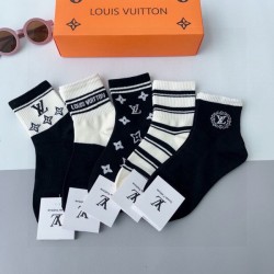 2024SS 靴下 LOUIS VUITTON ルイヴィトン 今年夏季１番