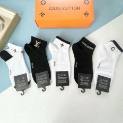 2024SS 靴下 LOUIS VUITTON ルイヴィトン 春物完売必須