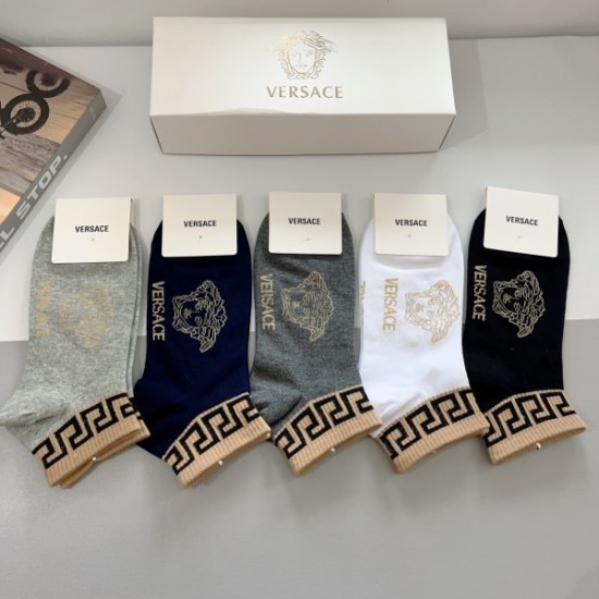 2024SS 靴下 VERSACE ヴェルサーチェ 大人カジュアルな 2024SS 靴下 VERSACE ヴェルサーチェ 大人カジュアルな