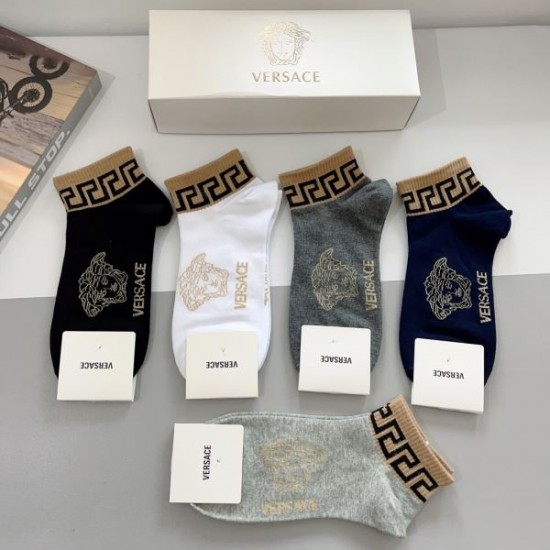 2024SS 靴下 VERSACE ヴェルサーチェ 大人カジュアルな 2024SS 靴下 VERSACE ヴェルサーチェ 大人カジュアルな