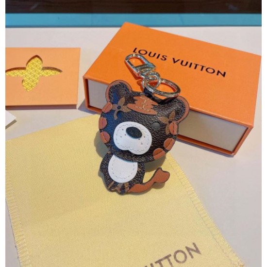 2024SS キーホルダー LOUIS VUITTON ルイヴィトン セレブも愛用