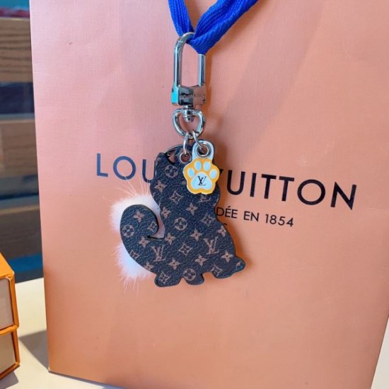 2024SS キーホルダー LOUIS VUITTON ルイヴィトン 抜群な新鮮度 2024SS キーホルダー LOUIS VUITTON ルイヴィトン 抜群な新鮮度