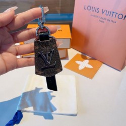 2024SS キーホルダー LOUIS VUITTON ルイヴィトン 定番人気商品