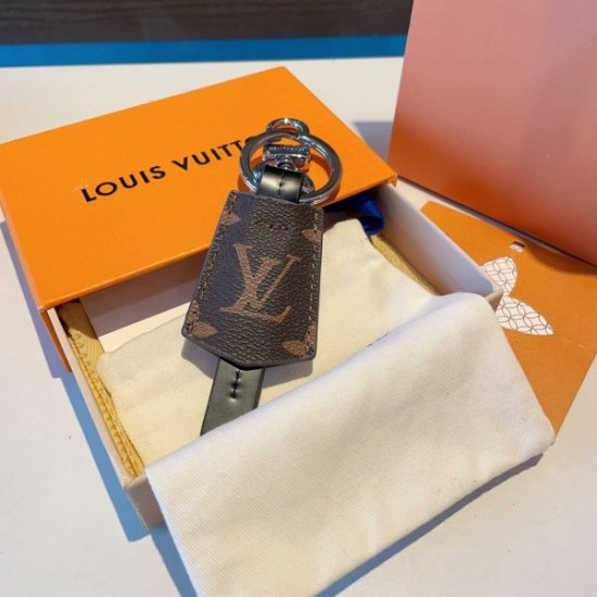 2024SS キーホルダー LOUIS VUITTON ルイヴィトン 定番人気商品 2024SS キーホルダー LOUIS VUITTON ルイヴィトン 定番人気商品
