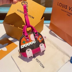 2024SS キーホルダー LOUIS VUITTON ルイヴィトン 北欧ブランド