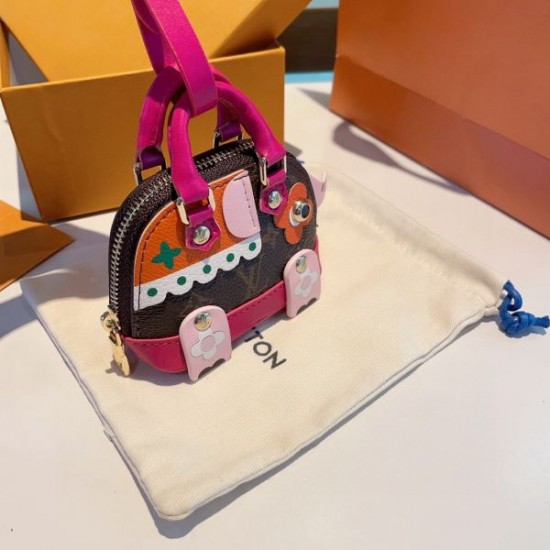 2024SS キーホルダー LOUIS VUITTON ルイヴィトン 北欧ブランド 2024SS キーホルダー LOUIS VUITTON ルイヴィトン 北欧ブランド