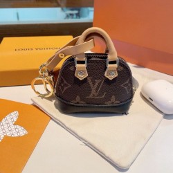 2024SS キーホルダー LOUIS VUITTON ルイヴィトン 大人気セール