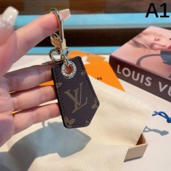 2024SS キーホルダー LOUIS VUITTON ルイヴィトン HOT品質保証