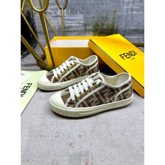 2024SS 新作在庫希少 FENDI フェンデイ レディース用 カジュアルシューズ 2024SS 新作在庫希少 FENDI フェンデイ レディース用 カジュアルシューズ