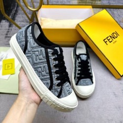 2024SS 最安価格新品 FENDI フェンデイ レディース用 カジュアルシューズ