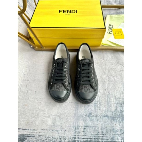 2024SS 最安価格新品 FENDI フェンデイ レディース用 カジュアルシューズ 2024SS 最安価格新品 FENDI フェンデイ レディース用 カジュアルシューズ