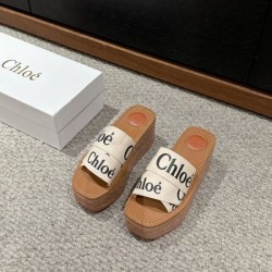 2024SS 毎シーズン人気が高い CHLOE クロエ レディースサンダル