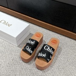 2024SS 毎シーズン人気が高い CHLOE クロエ レディースサンダル