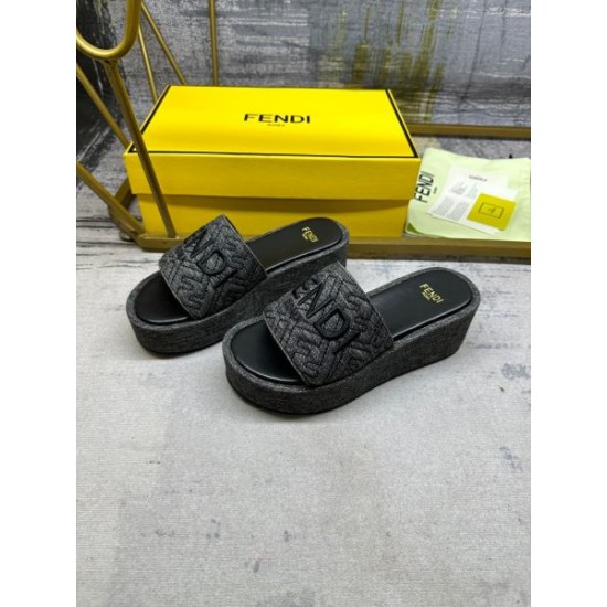 2024SS 春夏新作奇跡の再入荷 FENDI フェンデイ レディースサンダル 2024SS 春夏新作奇跡の再入荷 FENDI フェンデイ レディースサンダル