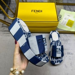2024SS 新作夏の優秀アイテム FENDI フェンデイ レディースサンダル